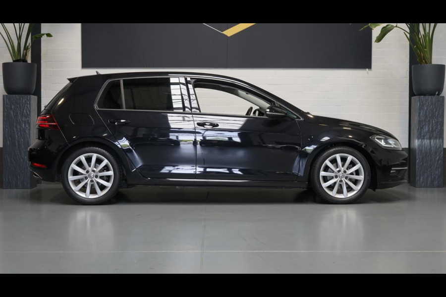 Volkswagen Golf 7.5 1.5 TSI Highline AUTOMAAT-ACC-ALCANTARA-CAMERA-CARPLAY-FULL LED-KEYLESS-NAVIGATIE-PDC