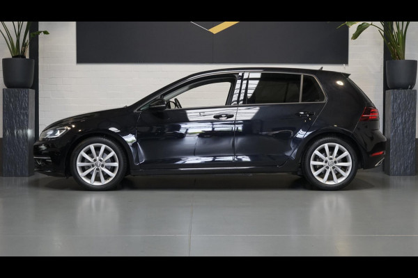 Volkswagen Golf 7.5 1.5 TSI Highline AUTOMAAT-ACC-ALCANTARA-CAMERA-CARPLAY-FULL LED-KEYLESS-NAVIGATIE-PDC