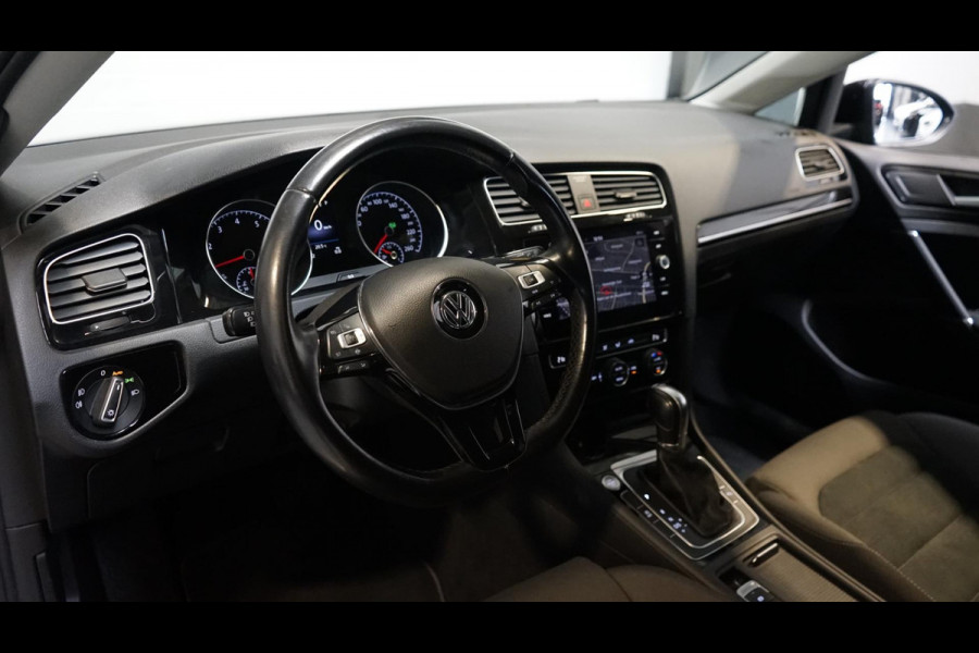 Volkswagen Golf 7.5 1.5 TSI Highline AUTOMAAT-ACC-ALCANTARA-CAMERA-CARPLAY-FULL LED-KEYLESS-NAVIGATIE-PDC