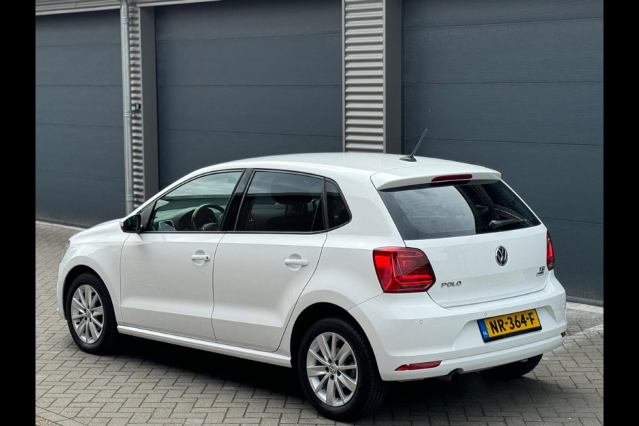 Volkswagen Polo 1.2 TSI SPORTLINE, AIRCO, NAVIGATIE, LMV