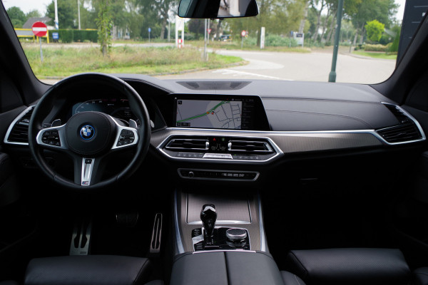 BMW X5 xDrive45e High Executive M-Sport Plug-In Hybride, Panoramadak, Trekhaak, 4-wielsturing, Laser-LED