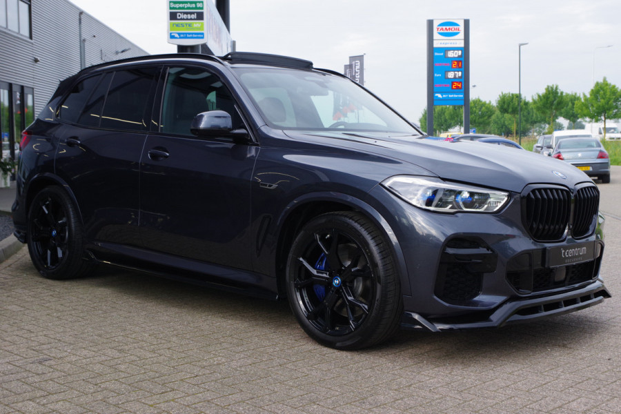 BMW X5 xDrive45e High Executive M-Sport Plug-In Hybride, Panoramadak, Trekhaak, 4-wielsturing, Laser-LED