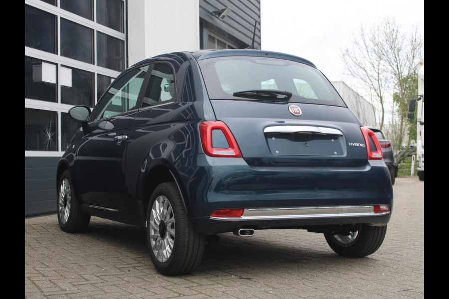 Fiat 500 Hybrid Dolcevita Finale | Airco | Cruise | 15" | Pan. dak | PDC | Apple Carplay