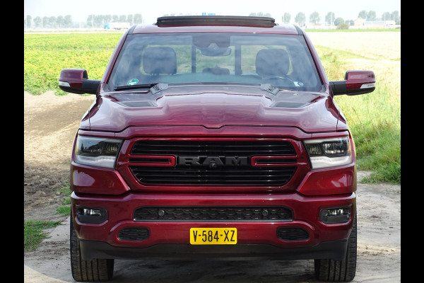 Dodge Ram 1500 5.7 V8 Crew Cab Sport Delmonico Red