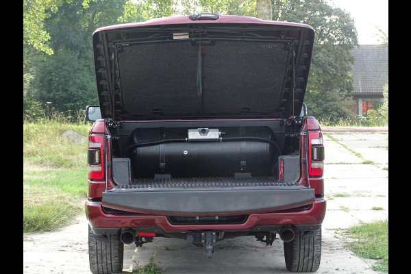 Dodge Ram 1500 5.7 V8 Crew Cab Sport Delmonico Red