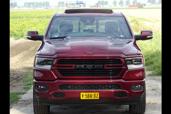 Dodge Ram 1500 5.7 V8 Crew Cab Sport Delmonico Red