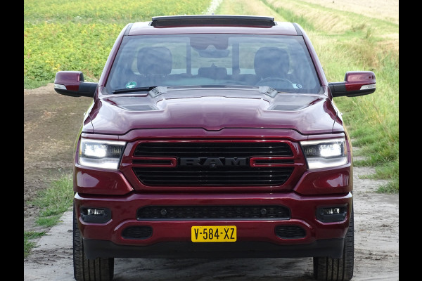 Dodge Ram 1500 5.7 V8 Crew Cab Sport Delmonico Red