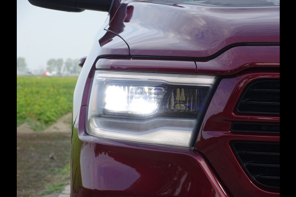 Dodge Ram 1500 5.7 V8 Crew Cab Sport Delmonico Red