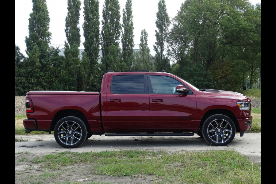 Dodge Ram 1500 5.7 V8 Crew Cab Sport Delmonico Red