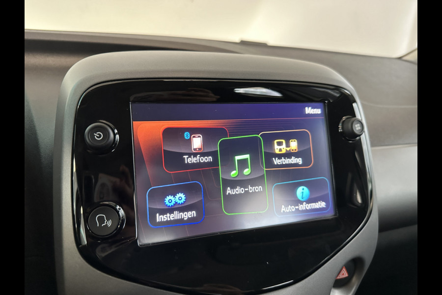 Toyota Aygo 1.0 VVT-i x-play 5-Drs. Airco Limiter Carplay