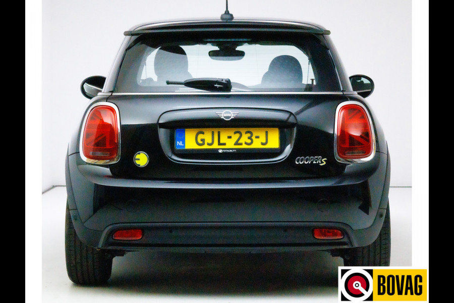 MINI Mini Electric Edition 33 kWh | € 2000,- Subsidie mogelijk! Navigatie, Stoelverwarming, Comfortstoelen, Ambient light