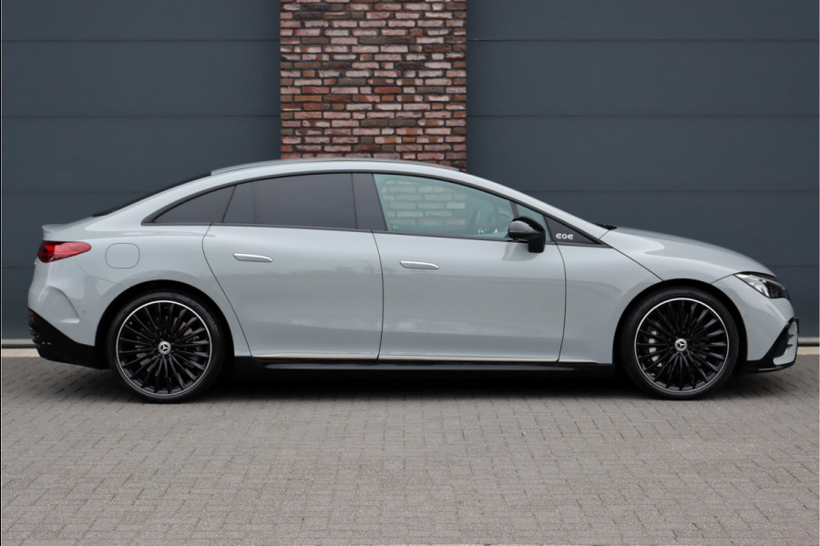 Mercedes-Benz EQE 350 4MATIC AMG Line 91 kWh | 53.000,- ex BTW | Airmatic | Distronic Pro | Memory | Trekhaak | Keyless Go | Voorklimatisering | Nightpakket | Rijassistentiepakket | Leder |