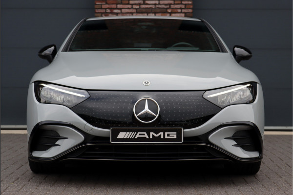 Mercedes-Benz EQE 350 4MATIC AMG Line 91 kWh | 53.000,- ex BTW | Airmatic | Distronic Pro | Memory | Trekhaak | Keyless Go | Voorklimatisering | Nightpakket | Rijassistentiepakket | Leder |