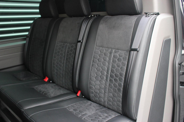 Volkswagen Transporter 2.0 TDI L2H1 204PK / FULL OPTIONS / SPECIAL JB-EDITION / LEDEREN BEKLEDING / DUBBEL CABINE / NAVIGATIE