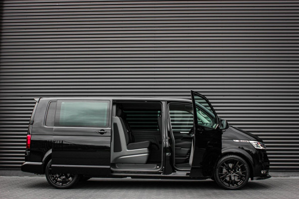 Volkswagen Transporter 2.0 TDI L2H1 204PK BULLI FULL BLACK / JB- EDITION / 2X SCHUIFDEUR / VERLAGINGSVEREN / DUBBEL CABINE / FULL