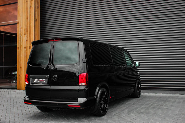 Volkswagen Transporter 2.0 TDI L2H1 204PK BULLI FULL BLACK / JB- EDITION / 2X SCHUIFDEUR / VERLAGINGSVEREN / DUBBEL CABINE / FULL