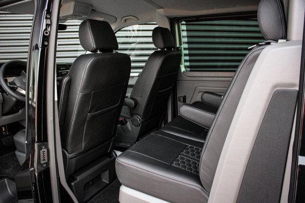 Volkswagen Transporter 2.0 TDI L2H1 204PK BULLI FULL BLACK / JB- EDITION / 2X SCHUIFDEUR / VERLAGINGSVEREN / DUBBEL CABINE / FULL