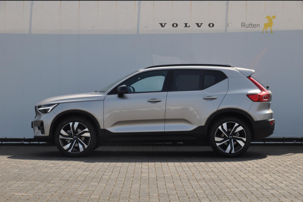 Volvo XC40 B4 211PK Automaat Plus Dark / Adaptive Cruise Control / Pilot Assist / Achteruitrijcamera / Harman kardon audio / Elektrische voorstoelen met geheugenfunctie bij bestuurder