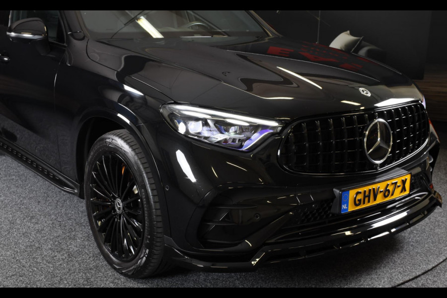 Mercedes-Benz GLC 300e 4MATIC AMG Line / Head Up / Memory / 360 Camera / Acc / Lane Assist / Dode Hoek / Panorama / Leder