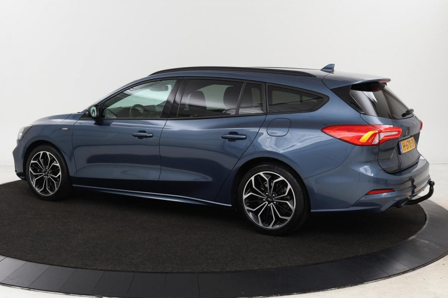 Ford Focus 1.5 EcoBoost ST Line | Trekhaak | B&O | Carplay | Navigatie | Full LED | Climate control | Keyless | PDC | Sportstoelen