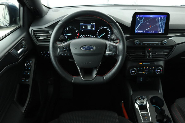 Ford Focus 1.5 EcoBoost ST Line | Trekhaak | B&O | Carplay | Navigatie | Full LED | Climate control | Keyless | PDC | Sportstoelen