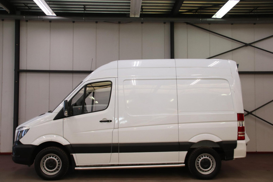 Mercedes-Benz Sprinter DHOLLANDIA LAADKLEP POSTNL AUTOMAAT EURO 6