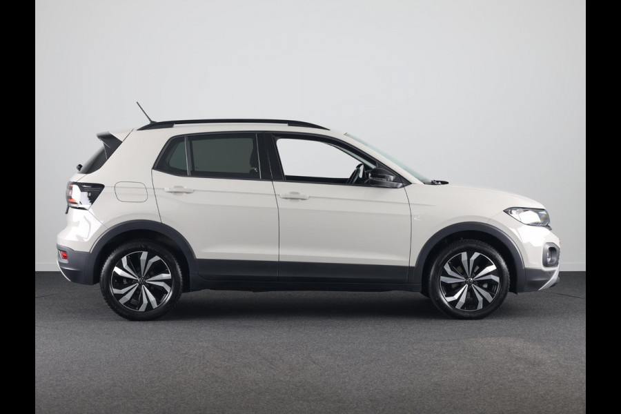 Volkswagen T-Cross 1.0 TSI Life 110 pk Automaat (DSG) | Verlengde garantie | Navigatie | Achteruitrijcamera | Parkeersensoren | Adaptieve cruise control |