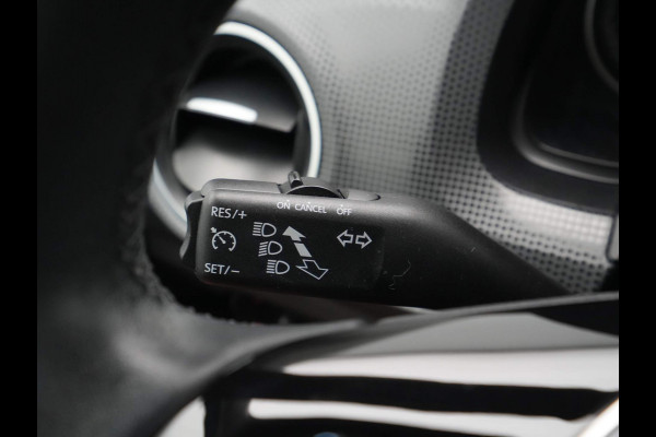 Volkswagen up! 1.0 BMT move up! Bluetooth Pdc Cruise Lm Velgen 21