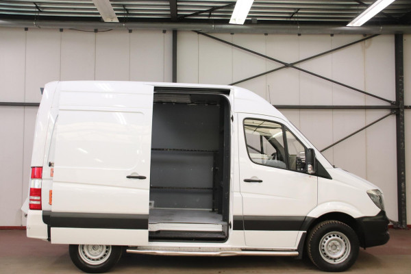 Mercedes-Benz Sprinter DHOLLANDIA LAADKLEP POSTNL AUTOMAAT EURO 6