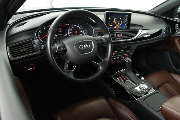 Audi A6 2.0 TDI quattro Premium Edition | Leder | Trekhaak | Carplay | Bose | Stoelverwarming | Navigatie | Xenon | Camera | Climate control