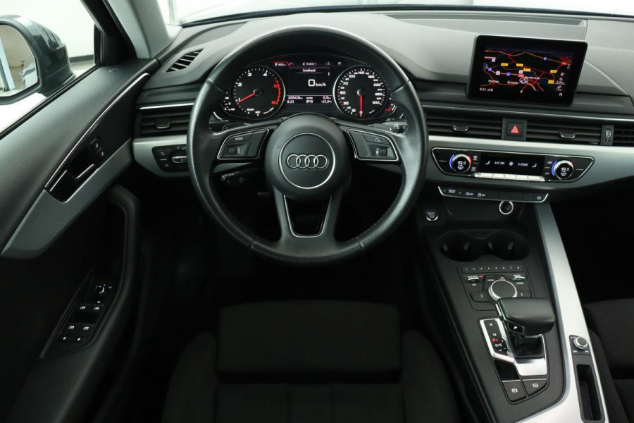 Audi A4 2.0 TDI Sport | Full LED | Navigatie | Sportstoelen | Climate control | PDC | Cruise control | Bluetooth