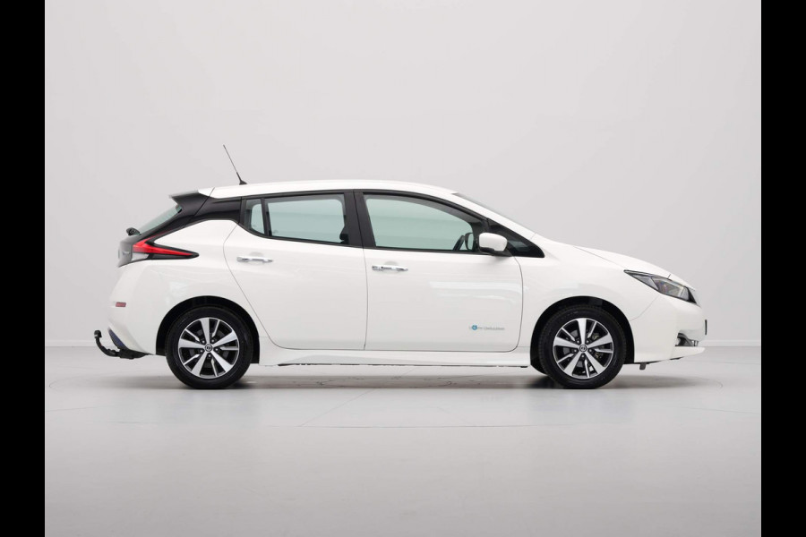 Nissan Leaf Acenta 40 kWh (Ex 2.000,- Subsidie) Navigatie Camera Trekhaak Stuurverwarming 56