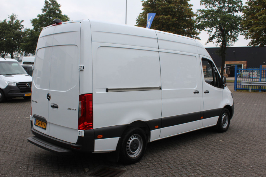 Mercedes-Benz Sprinter 316 CDI L2H2 Geveerde stoel, MBUX met navigatie en camera, Standkachel