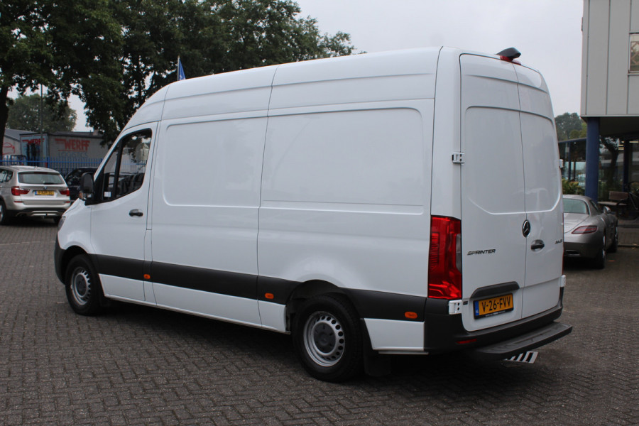 Mercedes-Benz Sprinter 316 CDI L2H2 Geveerde stoel, MBUX met navigatie en camera, Standkachel