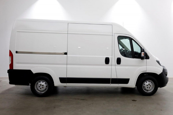 Peugeot Boxer 2.0 BlueHDI 130pk E6 L2H2 Premium Airco/Navi/2x Schuifdeur 05-2019