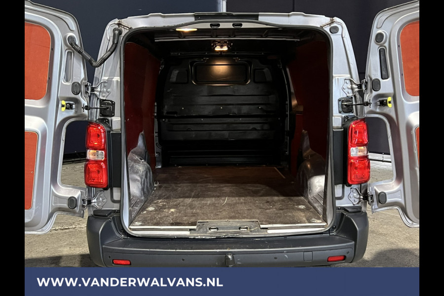 Opel Vivaro 2.0 CDTI 123pk L3H1 XL Euro6 Airco | 2500kg Trekhaak | Cruisecontrol Parkeersensoren