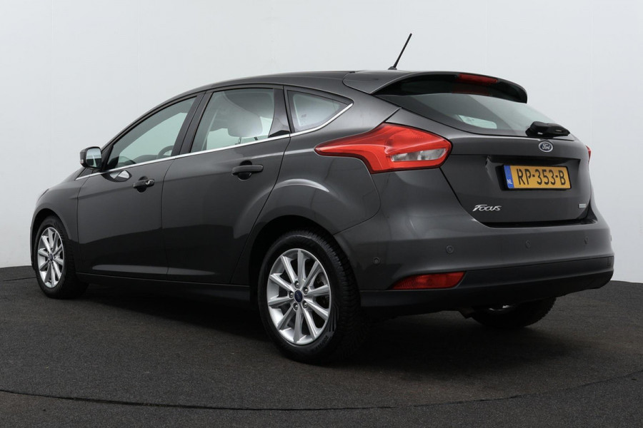 Ford Focus 1.0 Titanium (NAVIGATIE, CLIMA, PARKEERSENSOREN, 1e EIGENAAR)