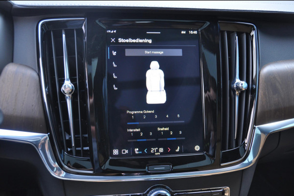 Volvo V90 T6 350PK Automaat Recharge AWD Ultimate Bright / Stoelmassage / Stoelventilatie en verwarming / Luchtvering / 360 Camera / Nappaleder / Head-up display / Apple Carplay / BLIS /