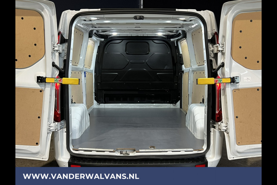 Ford Transit Custom 2.0 TDCI L2H1 Euro6 Airco | Camera | Android auto | Cruisecontrol | Parkeersensoren verwarmde voorruit, bijrijdersbank, 2800kg trekvermogen