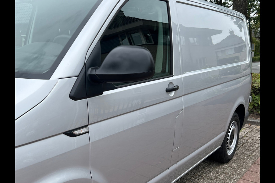 Volkswagen Transporter 2.0 TDI L1H1 Highline NL-AUTO-NAP.