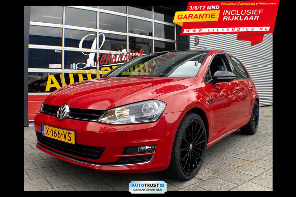 Volkswagen Golf 1.4 TSi-16V Bad Ass BMT - Navigatie I 19 inch Sport velgen I Airco I PDC I Dealer onderhouden