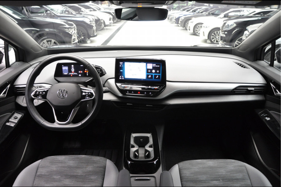 Volkswagen ID.4 Navi ACC Camera Warmtepomp PDC Stuurverwarm. Carplay 19" LM velgen Climate voor & achter Interieur voorverwarming & koeling SEPP Subsidie!!