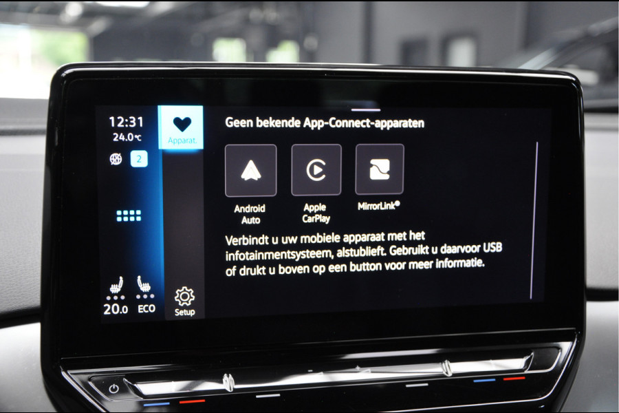 Volkswagen ID.4 Navi ACC Camera Warmtepomp PDC Stuurverwarm. Carplay 19" LM velgen Climate voor & achter Interieur voorverwarming & koeling SEPP Subsidie!!