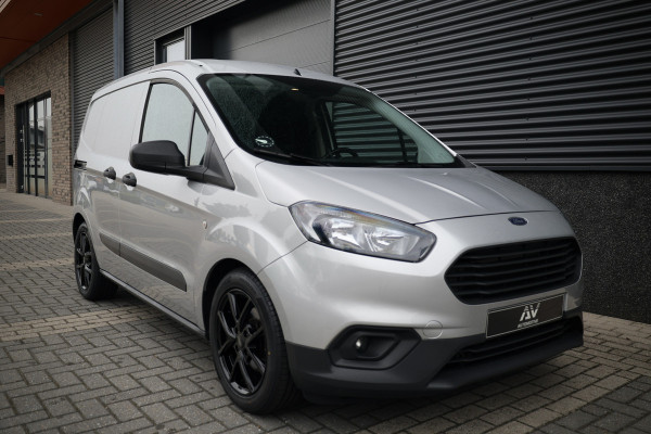 Ford Transit Courier 1.0 Ecoboost 100PK | Cruise control | Stoelverwarming | Trekhaak | Bluetooth | Airco | MF Stuur | Schuifdeur | Dealer onderhouden | Nieuwe APK | Onderhoudsbeurt