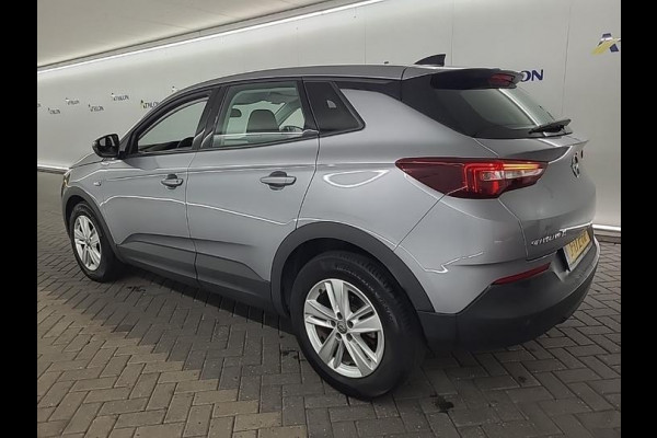 Opel Grandland X 1.2 Turbo Edition 130PK | Parkeersensoren | 17 Inch | NL-Auto |