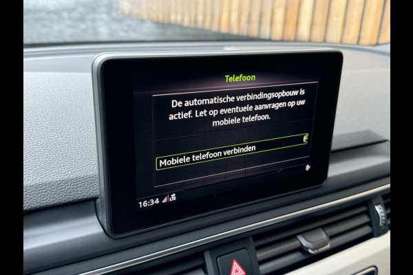 Audi A4 Avant 35 TFSI S line Automaat | Navigatie | Climate Control | Cruise Control | Parkeersensoren achter | Trekhaak | Privacy Glass