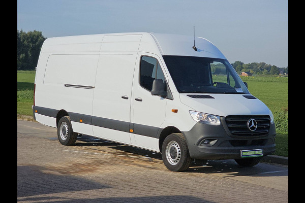 Mercedes-Benz Sprinter 317 L4H2 XXL Airco Mbux 170Pk Euro6!