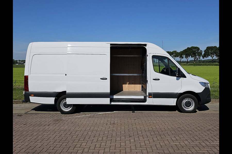 Mercedes-Benz Sprinter 317 1.9 CDI L3H2 RWD Automaat, Airco, Navi, Mbux, Camera