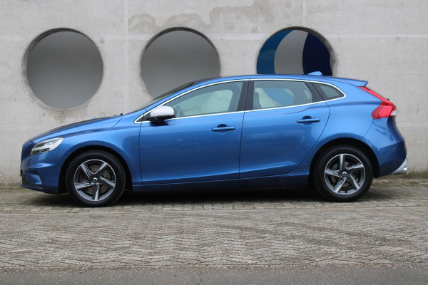 Volvo V40 2.0 D3 Business Sport | NAVIGATIE |