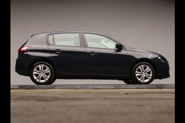 Peugeot 308 1.2 PureTech Sport (PANORAMADAK,NAVI,LED,CRUISE,CLIMATE,ELECTRISCHE PAKKET,LM VELGEN,SPORTSTOELEN,GETINT,NETTESTAAT)